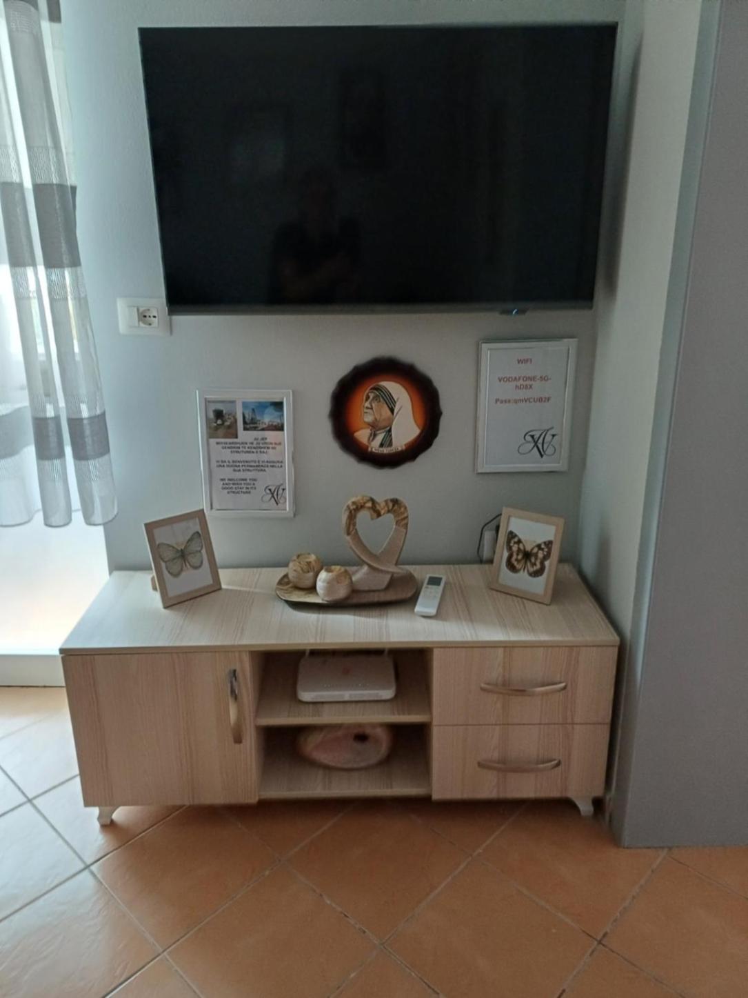Apartamenti Vero Tiran Dış mekan fotoğraf