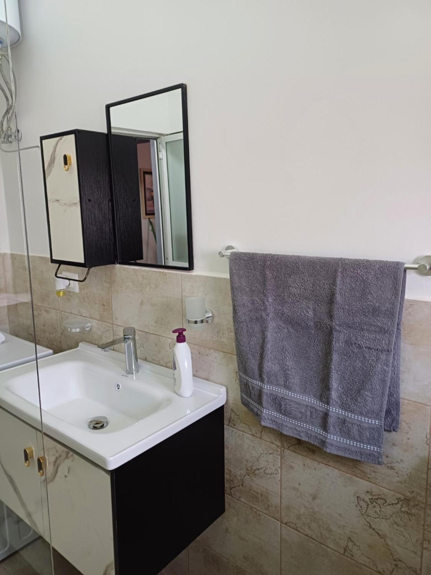 Apartamenti Vero Tiran Dış mekan fotoğraf