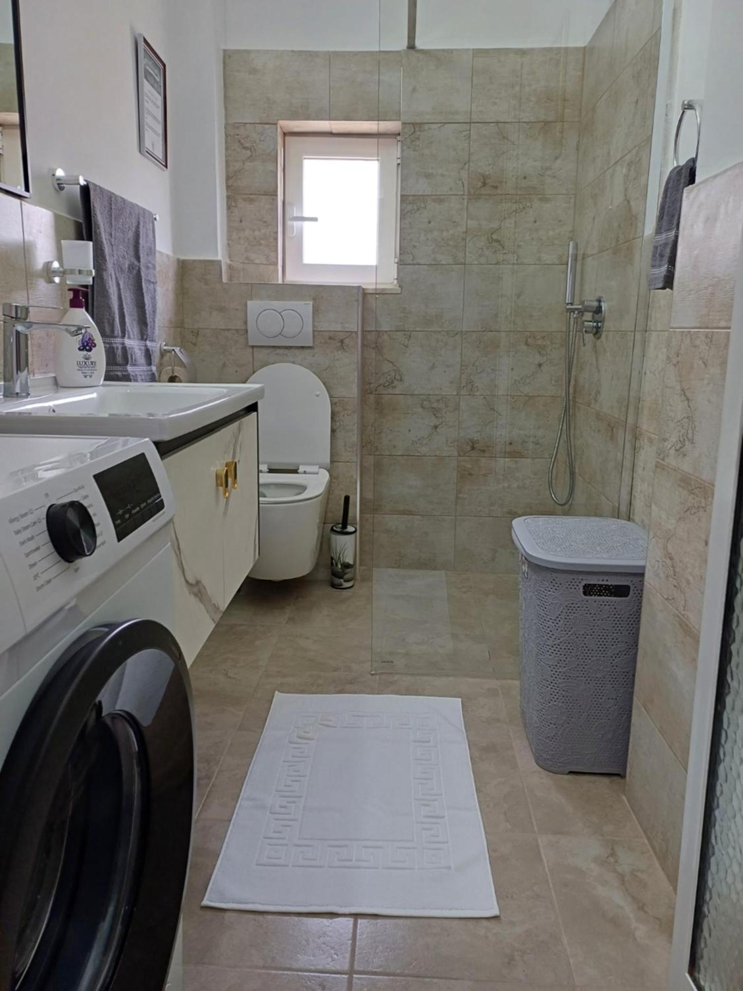 Apartamenti Vero Tiran Dış mekan fotoğraf